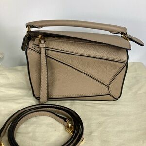 Loewe mini puzzle bag, sand colour with strap